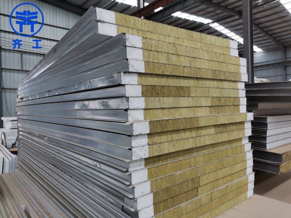 n,n-二甲基乙醇胺作為酸性氣體吸收劑在工業中的應用與技術分析