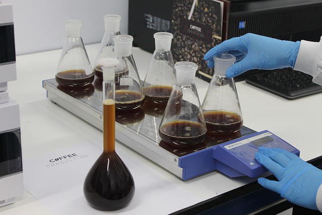 n,n,n',n'',n''-五甲基二丙烯三胺在聚氨酯噴涂、灌注和注塑成型中的應用